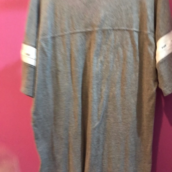 PINK grey t shirt - Picture 2 of 2